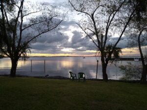 Iate Clube Guaíba - Clube de velas em Porto Alegre - área arborizada