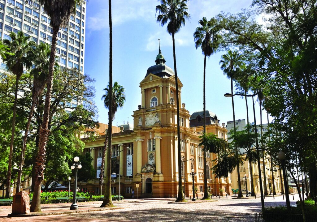 Museu de Arte em Porto Alegre - MARGS