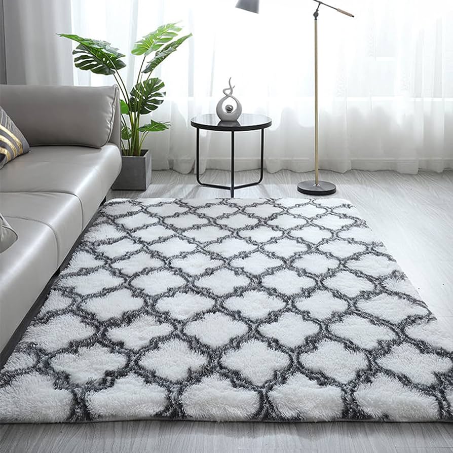 minimalismo com tapete felpudo