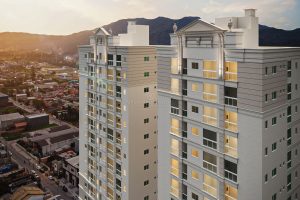 Apartamento à venda com 2 dormitórios, 61m² e 1 vaga no bairro Jardim Praia Mar em Itapema