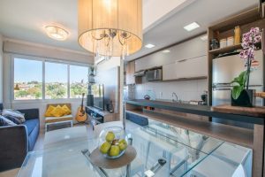 Apartamento à venda com 2 dormitórios, 59m² e 2 vagas no bairro Cristal, Zona Sul de Porto Alegre