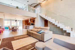 Casa em Condomínio à venda com 3 dormitórios, 287m² e 4 vagas no bairro Alphaville, Zona Sul de Porto Alegre