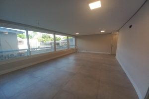 Apartamento à venda com 3 dormitórios, 142m² e 2 vagas no bairro Tristeza, Zona Sul de Porto Alegre