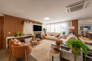 Casa em Condomínio à venda com 3 dormitórios, 484m² e 3 vagas no bairro Vila Conceição, Zona Sul de Porto Alegre