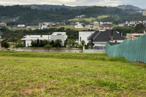 Terreno em Condomínio à venda com 583m² no bairro Alphaville, Zona Sul de Porto Alegre