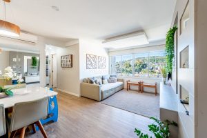 Apartamento à venda com 3 dormitórios, 73m² e 2 vagas no bairro Tristeza, Zona Sul de Porto Alegre