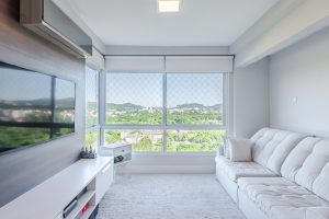 Cobertura à venda com 3 dormitórios, 132m² e 2 vagas no bairro Cavalhada, Zona Sul de Porto Alegre