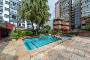 Apartamento à venda com 2 dormitórios, 95m² e 2 vagas no bairro Menino Deus, Zona Central de Porto Alegre
