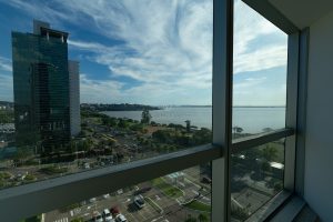 Salas/Conjuntos à venda com 42m² e 1 vaga no bairro Cristal, Zona Sul de Porto Alegre