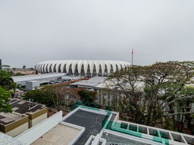 Apartamento à venda com 3 dormitórios, 280m² e 3 vagas no bairro Menino Deus em Porto Alegre