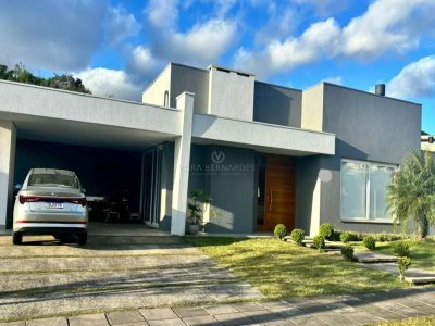 Casa em Condomínio à venda com 3 dormitórios, 200m² e 4 vagas no bairro Alphaville, Zona Sul de Porto Alegre
