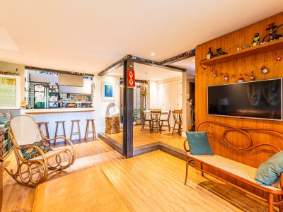 Casa em Condomínio à venda com 3 dormitórios, 143m² e 2 vagas no bairro Tristeza, Zona Sul de Porto Alegre