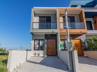 Casa à venda com 2 dormitórios, 108m² e 1 vaga no bairro Lagos de Nova Ipanema, Zona Sul de Porto Alegre