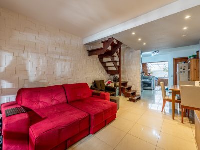 Casa em Condomínio à venda com 3 dormitórios, 115m² e 2 vagas no bairro Ipanema, Zona Sul de Porto Alegre