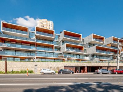 Apartamento Garden à venda com 2 dormitórios, 250m² e 2 vagas no bairro Praia de Belas, Zona Sul de Porto Alegre