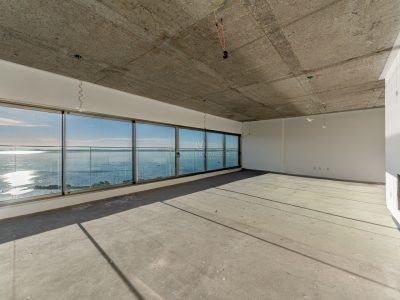 Apartamento à venda com 3 dormitórios, 299m² e 3 vagas no bairro Cristal, Zona Sul de Porto Alegre