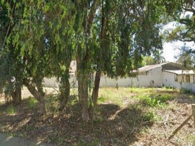 Terreno à venda com 300m² no bairro Belém Novo, Zona Sul de Porto Alegre