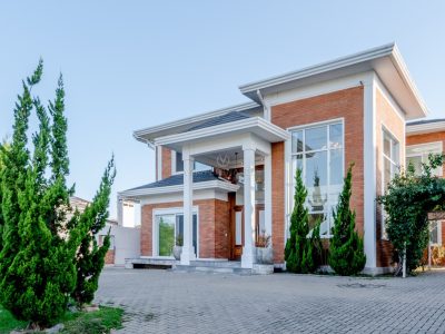 Casa em Condomínio à venda com 3 dormitórios, 477m² e 6 vagas no bairro Terra Ville, Zona Sul de Porto Alegre