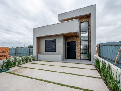 Casa em Condomínio à venda com 3 dormitórios, 92m² e 2 vagas no bairro Hípica, Zona Sul de Porto Alegre