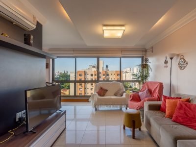 Apartamento à venda com 3 dormitórios, 154m² e 2 vagas no bairro Tristeza, Zona Sul de Porto Alegre