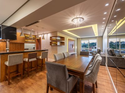 Apartamento à venda com 3 dormitórios, 93m² e 2 vagas no bairro Tristeza, Zona Sul de Porto Alegre