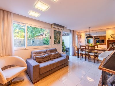 Casa em Condomínio à venda com 3 dormitórios, 183m² e 2 vagas no bairro Teresópolis, Zona Sul de Porto Alegre