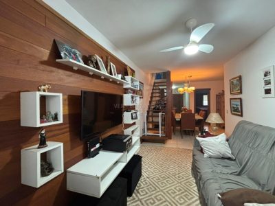 Casa à venda com 3 dormitórios, 100m² e 2 vagas no bairro Aberta dos Morros, Zona Sul de Porto Alegre