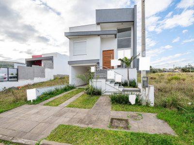 Casa à venda com 3 dormitórios, 165m² e 2 vagas no bairro Lagos de Nova Ipanema, Zona Sul de Porto Alegre