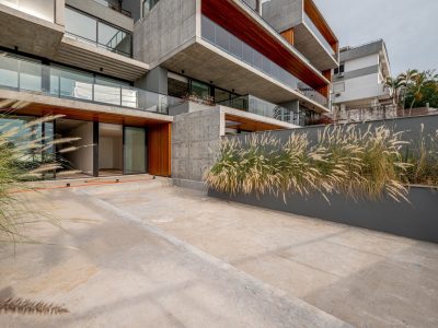 Apartamento Garden à venda com 3 dormitórios, 443m² e 4 vagas no bairro Praia de Belas, Zona Sul de Porto Alegre