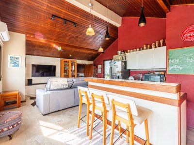 Cobertura à venda com 2 dormitórios, 198m² e 2 vagas no bairro Tristeza, Zona Sul de Porto Alegre