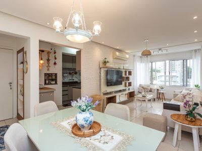 Apartamento à venda com 3 dormitórios, 86m² e 1 vaga no bairro Tristeza, Zona Sul de Porto Alegre