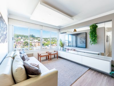 Apartamento à venda com 3 dormitórios, 73m² e 2 vagas no bairro Tristeza, Zona Sul de Porto Alegre