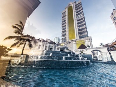 Apartamento à venda com 4 dormitórios, 190m² e 3 vagas no bairro Meia Praia em Itapema