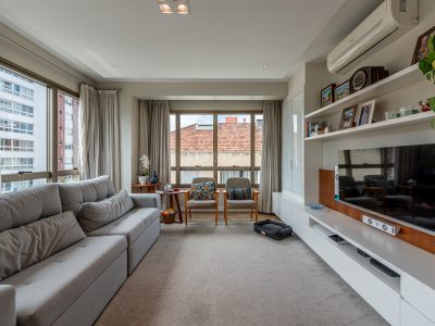 Apartamento à venda com 3 dormitórios, 103m² e 2 vagas no bairro Menino Deus, Zona Sul de Porto Alegre