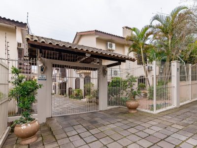 Casa em Condomínio à venda com 3 dormitórios, 95m² e 1 vaga no bairro Tristeza, Zona Sul de Porto Alegre