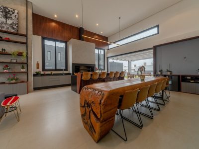 Casa em Condomínio à venda com 3 dormitórios, 263m² e 2 vagas no bairro Alphaville, Zona Sul de Porto Alegre