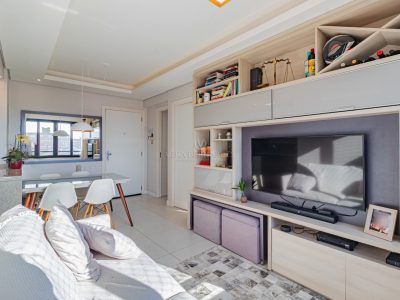 Apartamento à venda com 1 dormitório, 40m² e 1 vaga no bairro Camaquã, Zona Sul de Porto Alegre