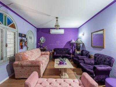 Casa Térrea à venda com 3 dormitórios, 140m² e 2 vagas no bairro Tristeza, Zona Sul de Porto Alegre