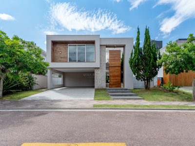 Casa em Condomínio à venda com 4 dormitórios, 400m² e 4 vagas no bairro Alphaville, Zona Sul de Porto Alegre
