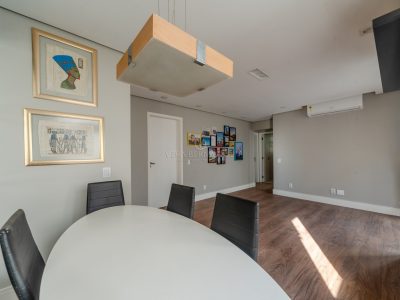 Apartamento Garden à venda com 2 dormitórios, 102m² e 1 vaga no bairro Tristeza, Zona Sul de Porto Alegre