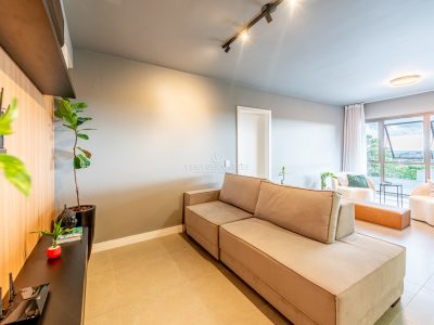 Apartamento à venda com 3 dormitórios, 114m² e 2 vagas no bairro Tristeza, Zona Sul de Porto Alegre