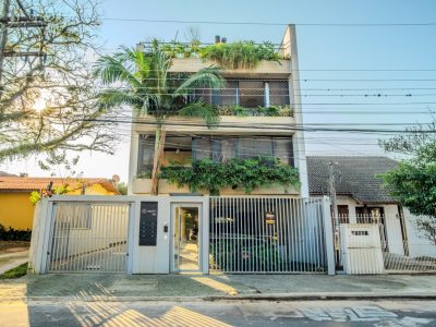 Apartamento à venda com 3 dormitórios, 150m² e 2 vagas no bairro Tristeza, Zona Sul de Porto Alegre