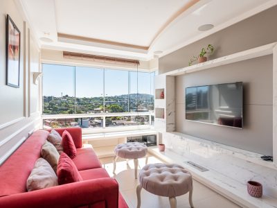 Apartamento à venda com 3 dormitórios, 71m² e 1 vaga no bairro Cavalhada, Zona Sul de Porto Alegre