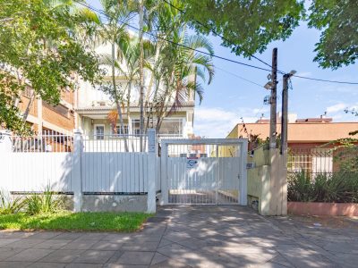 Casa em Condomínio à venda com 3 dormitórios, 257m² e 2 vagas no bairro Tristeza, Zona Sul de Porto Alegre