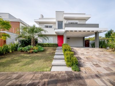Casa em Condomínio à venda com 5 dormitórios, 307m² e 2 vagas no bairro Alphaville, Zona Sul de Porto Alegre