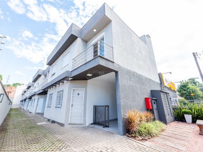 Casa em Condomínio à venda com 2 dormitórios, 84m² e 1 vaga no bairro Tristeza, Zona Sul de Porto Alegre