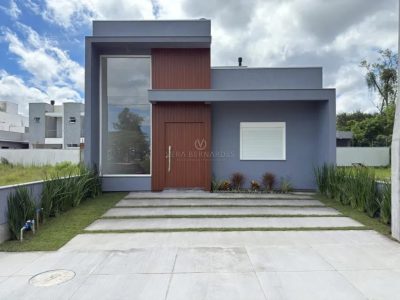 Casa Térrea à venda com 3 dormitórios, 100m² e 2 vagas no bairro Lagos de Nova Ipanema, Zona Sul de Porto Alegre