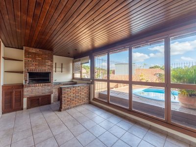 Casa em Condomínio à venda com 3 dormitórios, 196m² e 2 vagas no bairro Jardim Isabel, Zona Sul de Porto Alegre