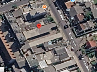 Terreno à venda com 700m² no bairro Camaquã, Zona Sul de Porto Alegre