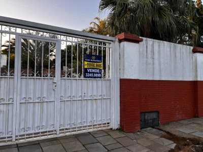 Terreno à venda com 726m² no bairro Ipanema, Zona Sul de Porto Alegre